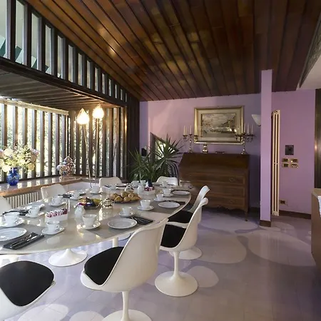 Morris B&B Bed and breakfast *